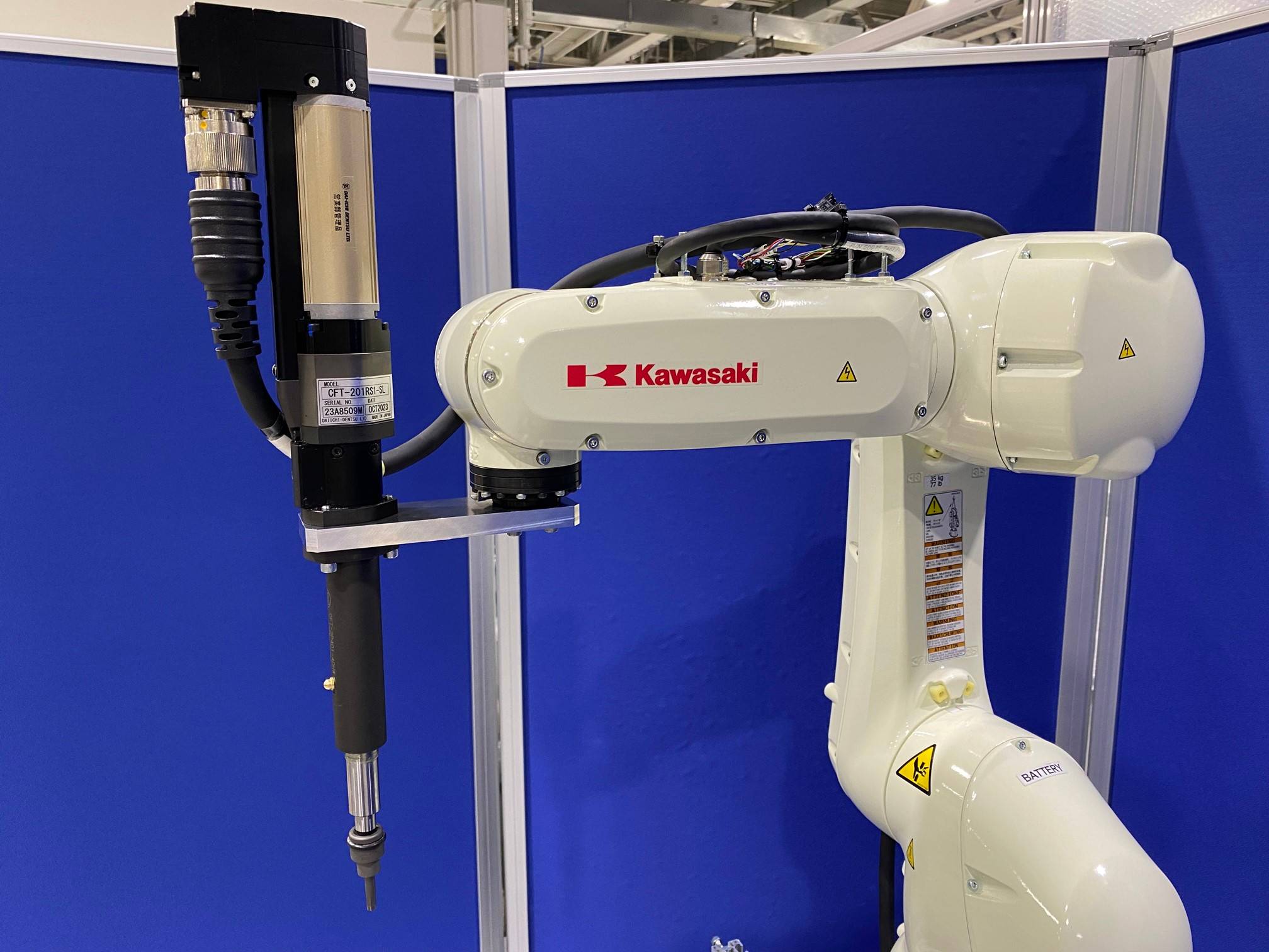 ナットランナー | 川崎重工の産業用ロボット