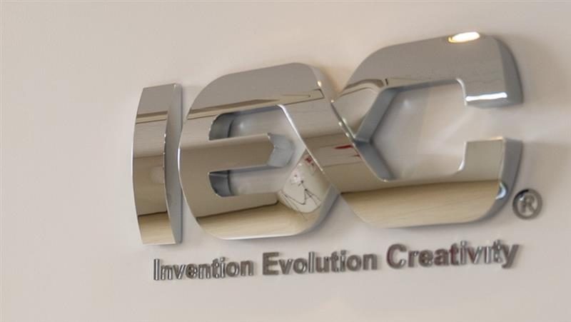 IEC社名ロゴ