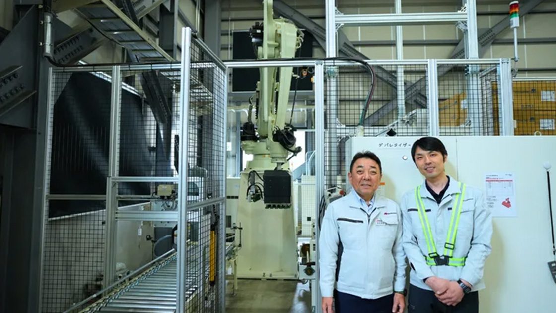 重量物の荷降ろし作業を自動化し、現場の身体的負荷を軽減