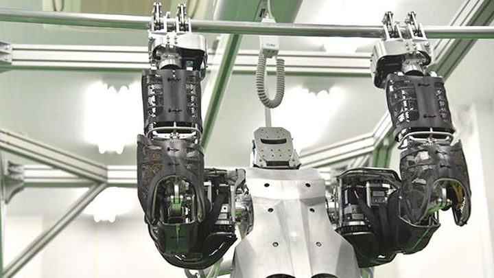 Para ser o iPhone da indústria de robôs - Com 50 anos de experiência em robôs, a Kawasaki está em movimento
